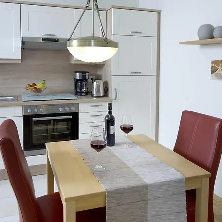 312 Rote Rosen - Haus Ebenezer Apartment Busum